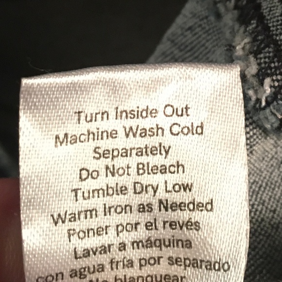 VENUS Figure Flattering Shaping Denim Capri NWOT 2 - Picture 9 of 10